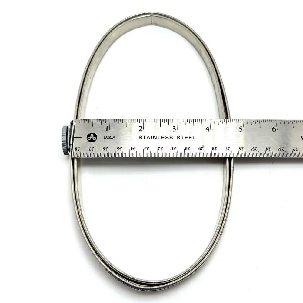 Vintage Metal Tension Wheel Oval Embroidery Hoop 9 x 4.5” Queen Style Cork Lined